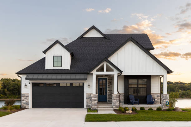 Best Asphalt Shingle Roofing  in Munroe Falls, OH